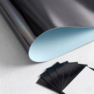 Cartulina Espejo o Metalizada Negra 240 Gr (70cm x 100cm)