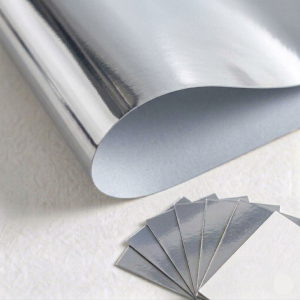 Cartulina Espejo o Metalizada Plata 240 Gr (70cm x 100cm)